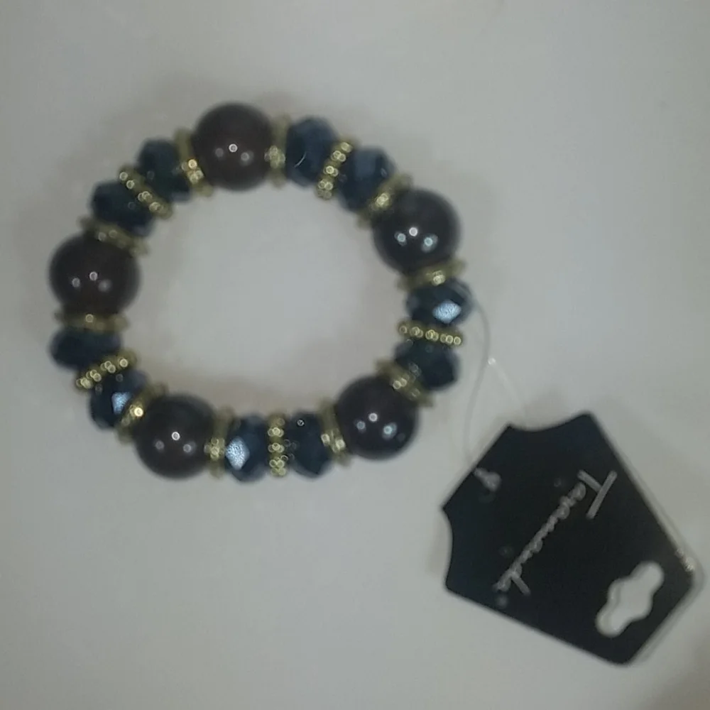 NWT, Taramanda, Brown/Blue stone stretch bracelet